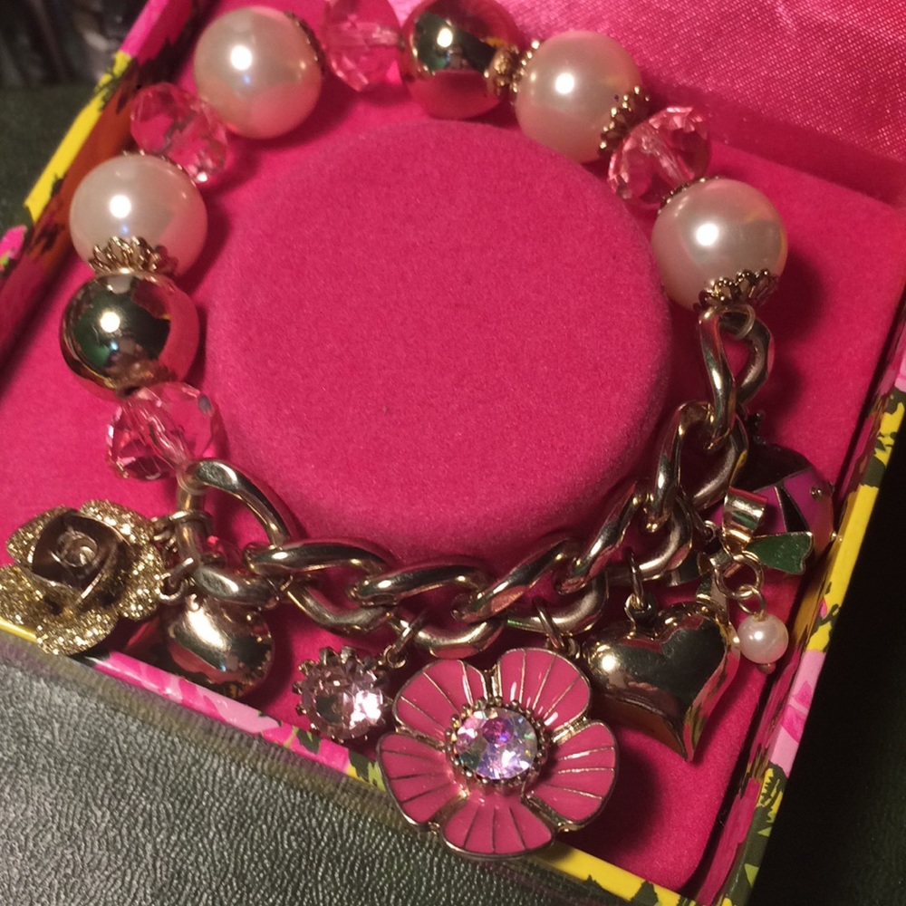 Betsey Johnson charm bracelet